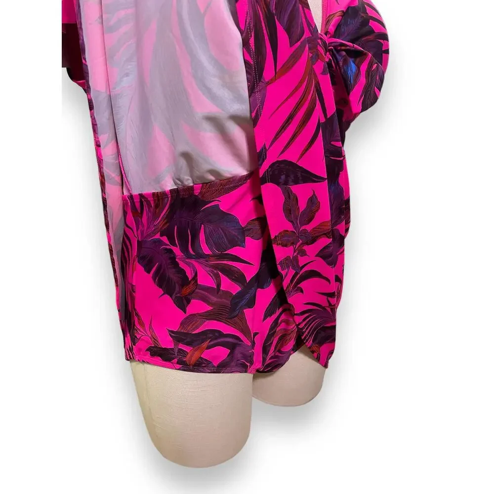 Torrid 4 (4X 26) Hot Pink Wireless Flutter Sleeve Skater Swim Dress w/Briefs - Picture 3 of 6